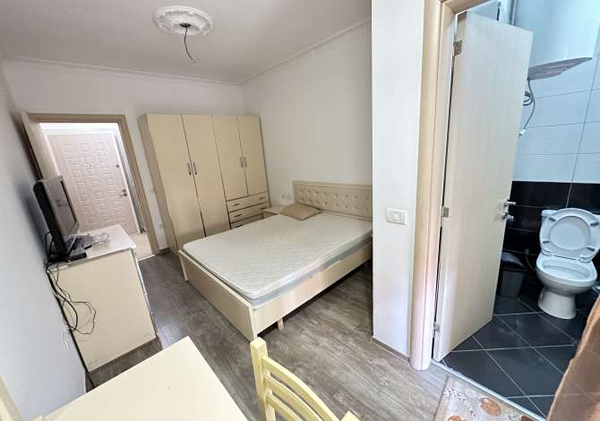 Shtepi me qera 2+1 ne Tirane - 400 Euro