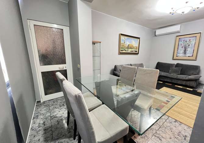 Shtepi me qera Apartament ne Tirane, 2+1, Mobilimi E mobiluar, Pagesa 450  Euro.