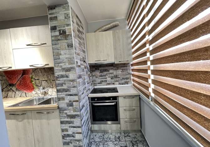 Shtepi me qera Apartament ne Tirane, 2+1, Mobilimi E mobiluar, Pagesa 450  Euro.