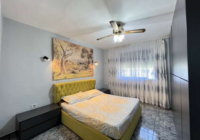 Shtepi me qera Apartament ne Tirane, 2+1, Mobilimi E mobiluar, Pagesa 450  Euro.