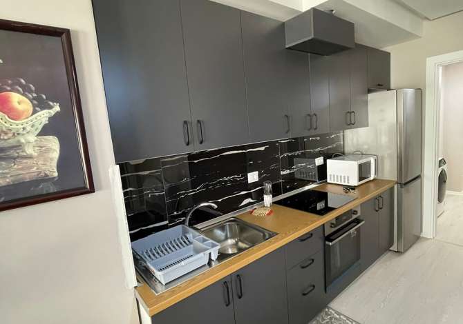 Shtepi me qera 2+1 ne Tirane - 550 Euro