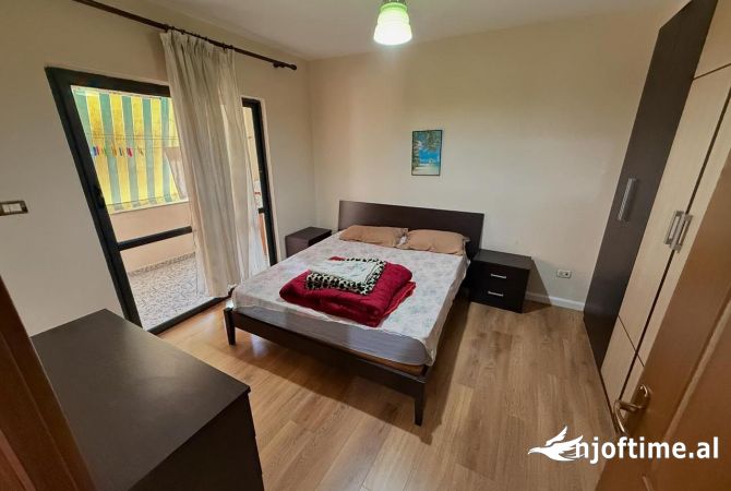 Shtepi me qera 2+1 ne Tirane - 500 Euro