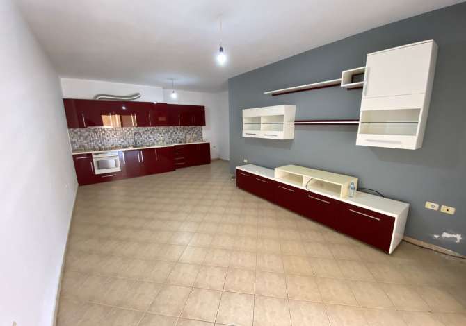 Shtepi me qera 2+1 ne Tirane - 350 Euro