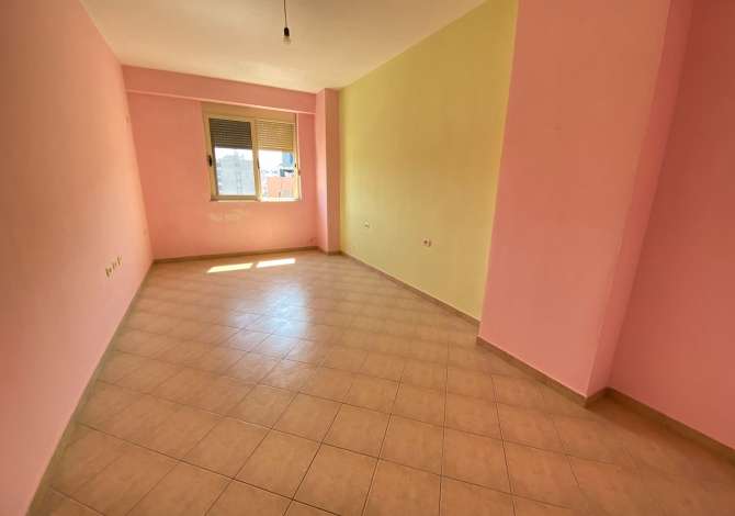 Shtepi me qera 2+1 ne Tirane - 350 Euro