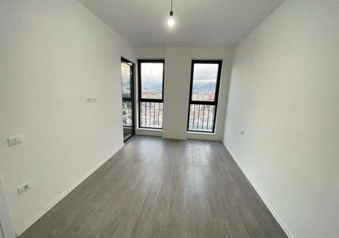 Ambient biznesi me qera 3+1 ne Tirane - 500 Euro