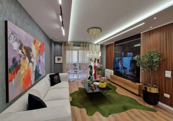 Shtepi ne shitje 2+1 ne Tirane - 240,000 Euro