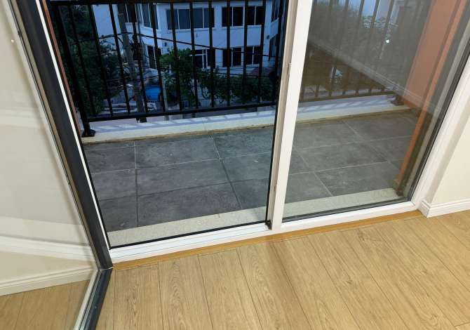 Shtepi ne shitje Apartament ne Tirane, 1+1, Mobilimi E mobiluar, Pagesa 142,400  Euro.