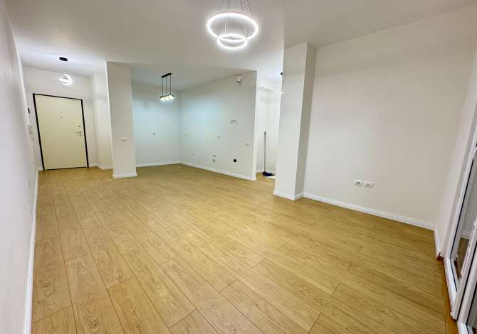 Shtepi ne shitje Apartament ne Tirane, 1+1, Mobilimi E mobiluar, Pagesa 142,400  Euro.