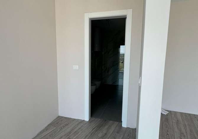 Apartament me qera per Zyre 2+1+ 2 +Post Parkimi 📍 Lake View Residence  Rruga  e "Kosovareve