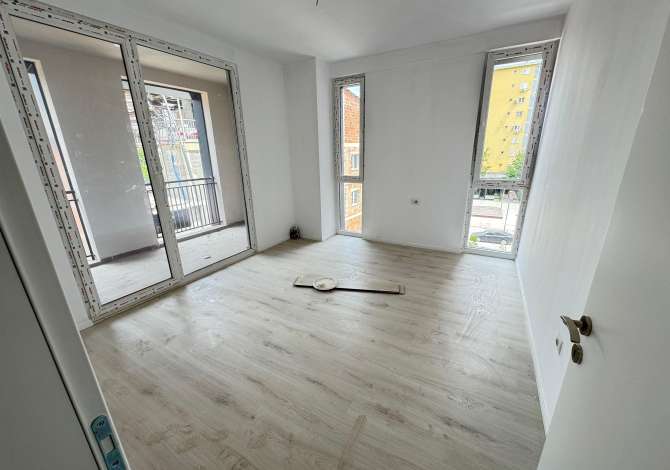 Shtepi me qera 2+1 ne Tirane - 700 Euro