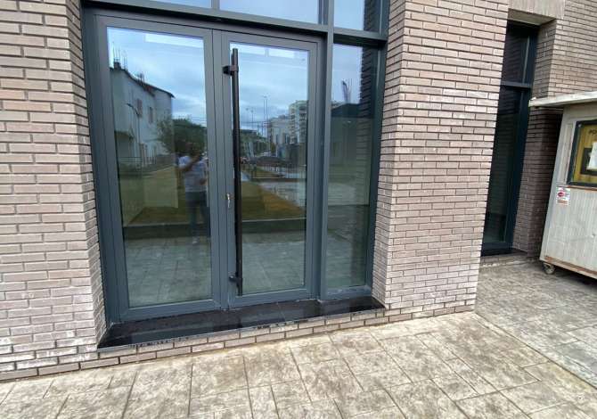 Ambient biznesi me qera 1+1 ne Tirane - 700 Euro