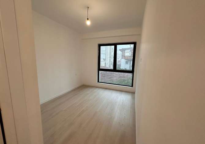 📣Qera Apartament 2+1+2per Zyra  📍Rruga Myslym Shyri 💶Cmimi 750 Euro ( Neto)