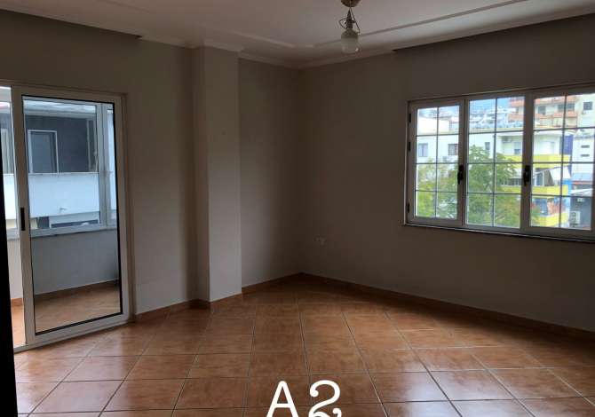 Ambient me qera per Zyra📍 Sheshi WillsonTirana e Re💶Cmimi 1800 Euro / Netto 