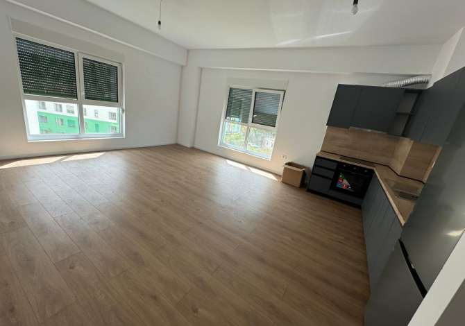 Shtepi me qera 2+1 ne Tirane - 40,000 Leke