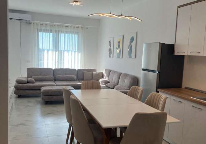 Shtepi me qera 2+1 ne Tirane - 700 Euro