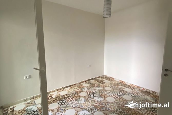 Casa in affitto 1+1 a Tirana - 350 Euro