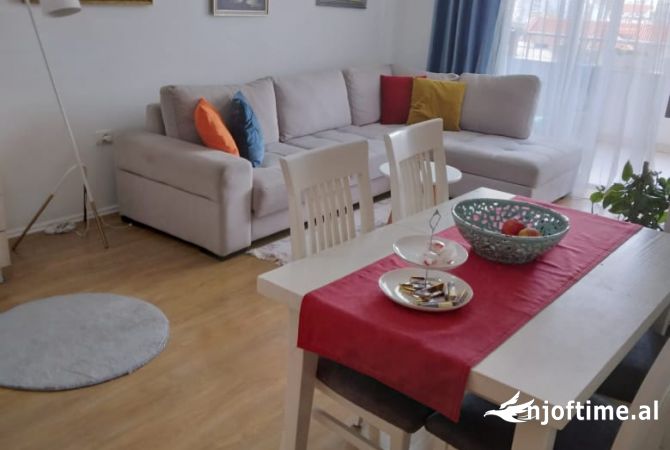 Shtepi ne shitje 1+1 ne Tirane - 126,000 Euro