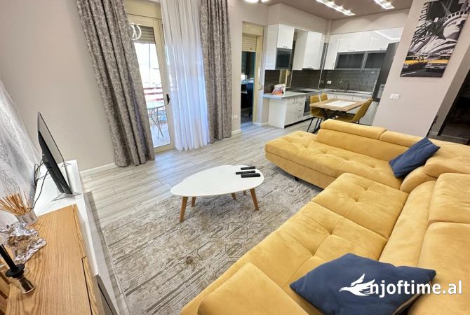 Shtepi me qera Apartament ne Tirane, 1+1, Mobilimi E mobiluar, Pagesa 500  Euro.