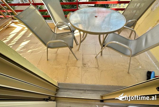 Shtepi me qera Apartament ne Tirane, 1+1, Mobilimi E mobiluar, Pagesa 500  Euro.