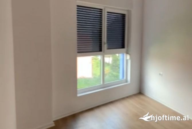 Shtepi me qera Garsoniere ne Tirane - 250 Euro