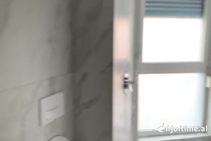 Shtepi me qera Garsoniere ne Tirane - 250 Euro