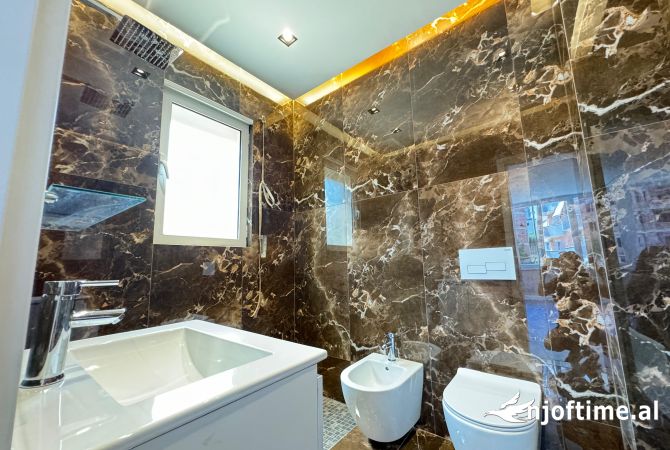 Shtepi ne shitje 2+1 ne Tirane - 210,000 Euro