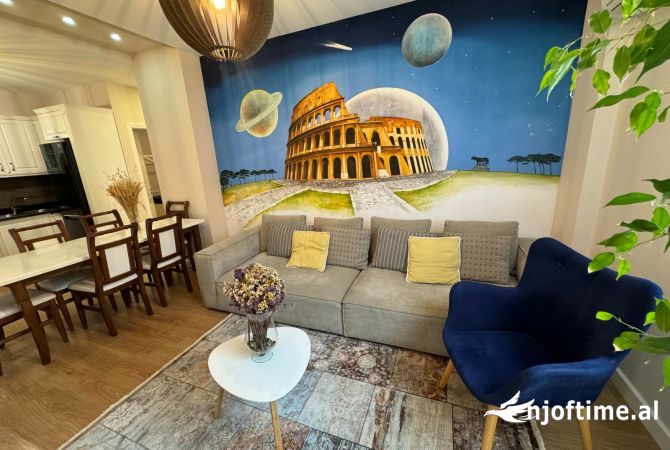 Shtepi me qera Apartament ne Tirane, 2+1, Mobilimi Pjeserisht e mobiluar, Pagesa 800  Euro.