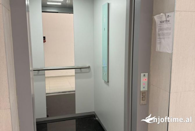 Shtepi ne shitje 1+1 ne Tirane - 85,000 Euro