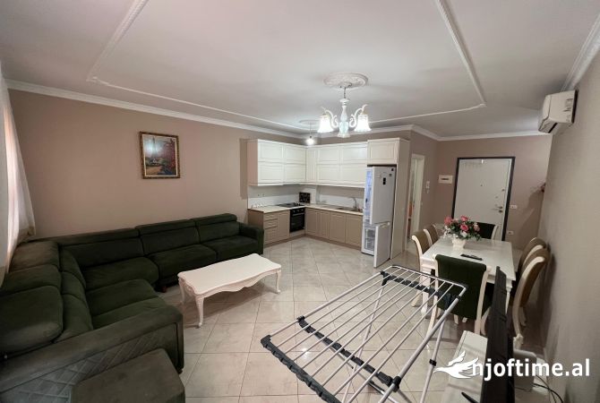 Shtepi me qera Apartament ne Tirane, 2+1, Mobilimi E mobiluar, Pagesa 600  Euro.