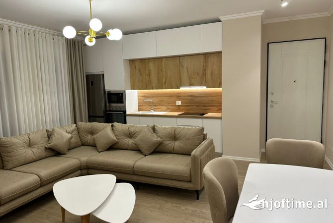 Shtepi me qera Apartament ne Tirane, 1+1, Mobilimi E mobiluar, Pagesa 85,000  Leke.