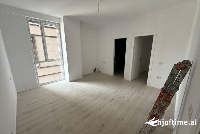 Shtepi me qera 2+1 ne Tirane - 700 Euro