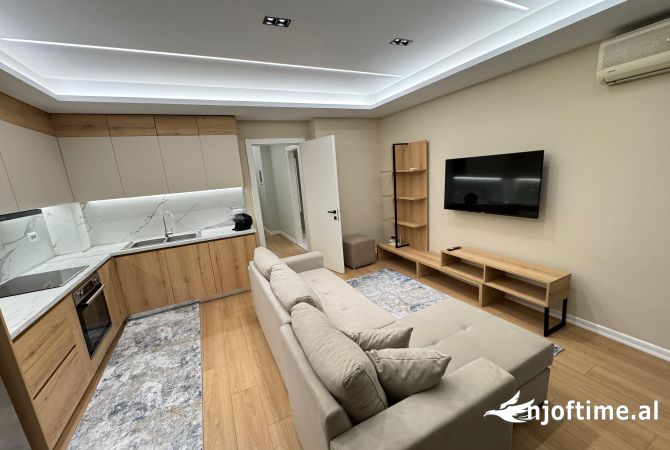 Shtepi me qera Apartament ne Tirane, 2+1, Mobilimi E mobiluar, Pagesa 750  Euro.