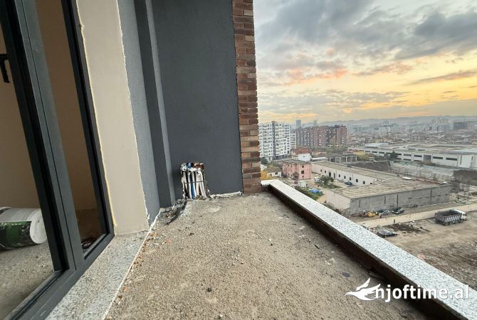 Shtepi ne shitje Apartament ne Tirane, 2+1, Mobilimi Bosh, pa mobiluar, Pagesa 138,180  Euro.