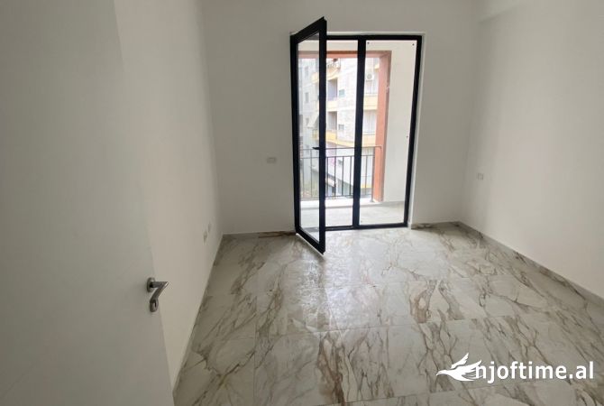 Shtepi ne shitje 1+1 ne Tirane - 95,000 Euro