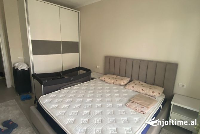 Shtepi me qera 1+1 ne Tirane - 450 Euro