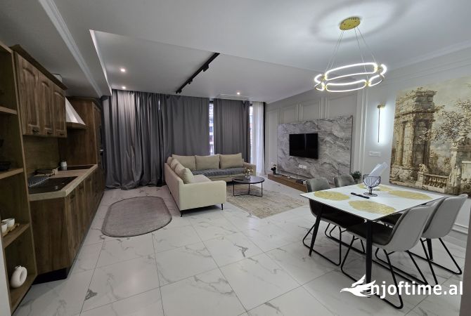 Shtepi me qera Apartament ne Tirane, 2+1, Mobilimi E mobiluar, Pagesa 2,000  Euro.