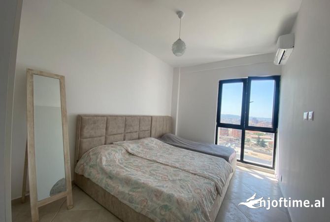 Shtepi me qera Apartament ne Tirane, 1+1, Mobilimi E mobiluar, Pagesa 550  Euro.