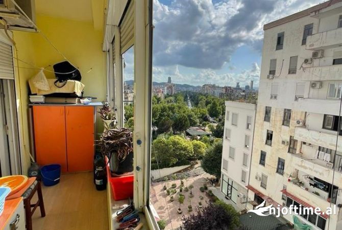 Shtepi ne shitje Apartament ne Tirane, 3+1, Mobilimi E mobiluar, Pagesa 245,000  Euro.