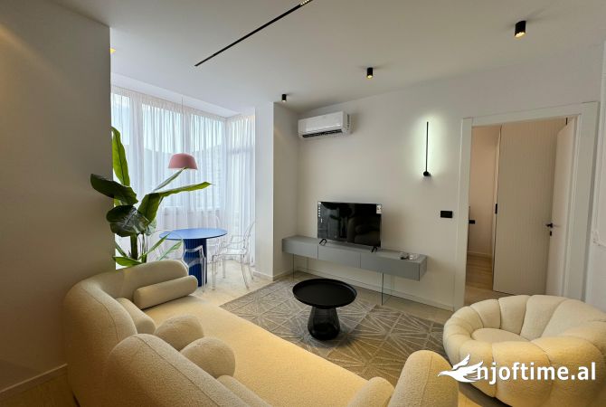 Shtepi ne shitje Apartament ne Tirane, 1+1, Mobilimi E mobiluar, Pagesa 131,000  Euro.