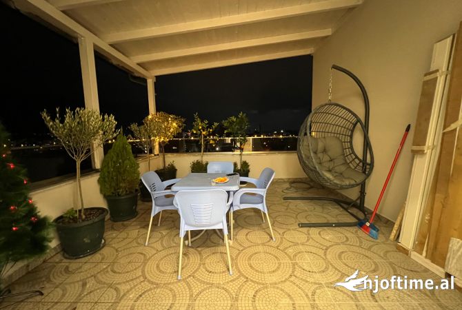 Shtepi ne shitje Apartament ne Tirane, 3+1, Mobilimi Bosh, pa mobiluar, Pagesa 280,000  Euro.