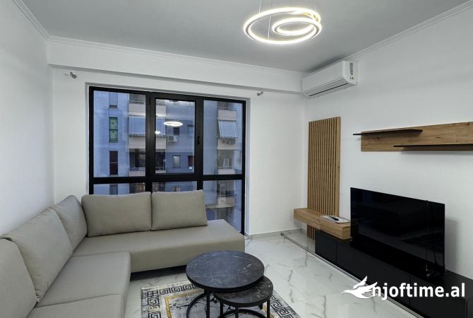 Shtepi me qera 1+1 ne Tirane - 450 Euro
