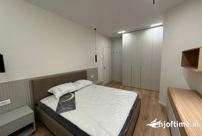Shtepi me qera Apartament ne Tirane, 1+1, Mobilimi E mobiluar, Pagesa 700  Euro.