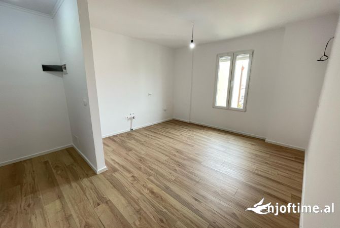 Shtepi ne shitje 2+1 ne Tirane - 132,000 Euro