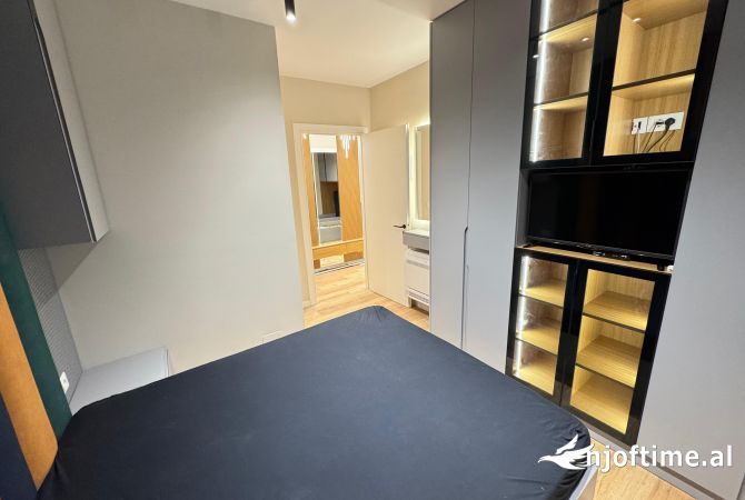 Shtepi me qera Apartament ne Tirane, 2+1, Mobilimi E mobiluar, Pagesa 1,000  Euro.