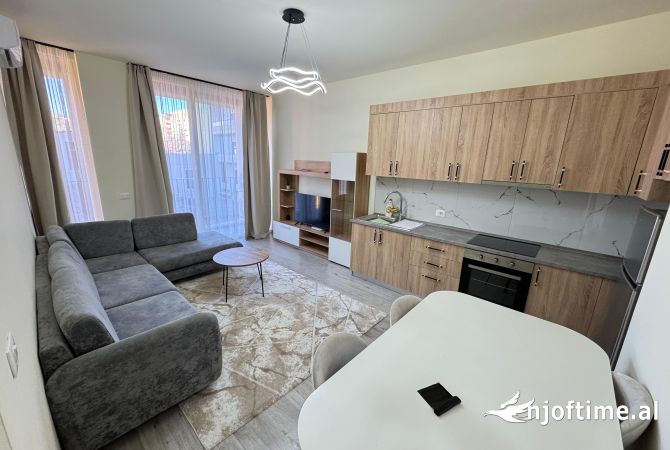Shtepi me qera Apartament ne Tirane, 1+1, Mobilimi E mobiluar, Pagesa 550  Euro.