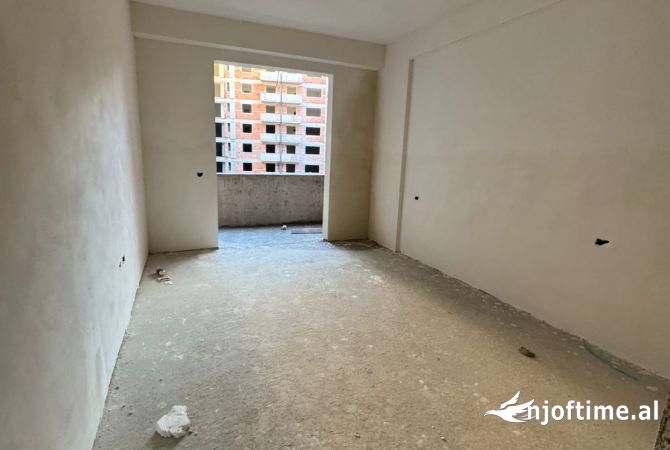 Shtepi ne shitje 1+1 ne Tirane - 90,000 Euro