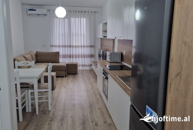Shtepi me qera 1+1 ne Tirane - 50,000 Leke