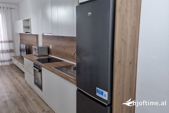 Shtepi me qera Apartament ne Tirane, 1+1, Mobilimi E mobiluar, Pagesa 50,000  Leke.