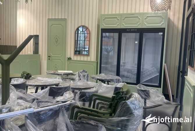 Ambient biznesi me qera 2+1 ne Tirane - 1,500 Euro