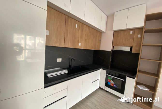 Shtepi me qera 1+1 ne Tirane - 45,000 Leke